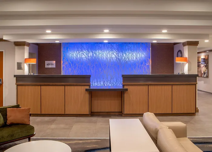 Fairfield Inn & Suites By Marriott Saratoga Malta